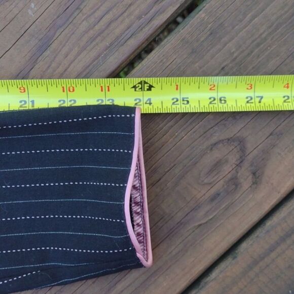 XOXO Y2K Two Piece Black Pinstripe Suit Blazer Size 9 and Wide Leg Pants Size 13 - Picture 7 of 13